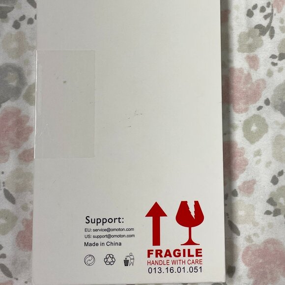 OMOTON Tempered Glass Screen Protector for iPod Touch 7th 6th 5th Gen - Picture 2 of 6